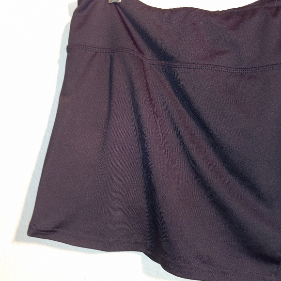 Golf Tennis Skort - Picture 3 of 6